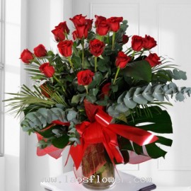 20 Red Roses in a Vase
